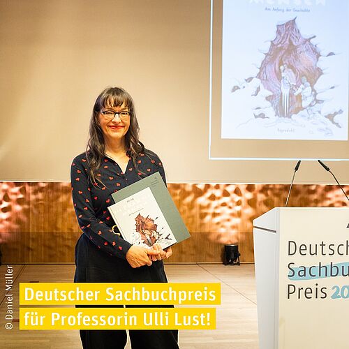 🥇 Unsere Professorin Ulli Lust erhält den Deutschen Sachbuchpreis 2025!

Für ihr Sachcomic „Die Frau als Mensch. Am...